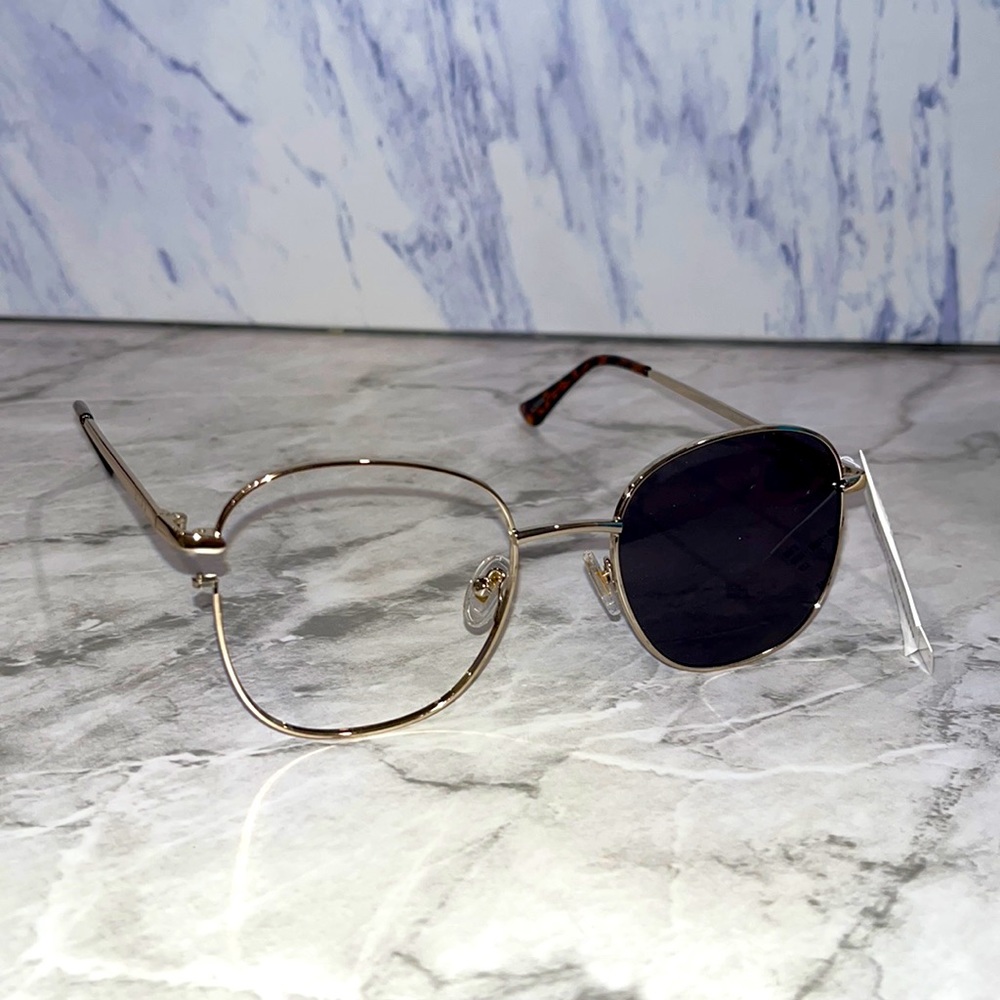 Diff Eyewear Gold Tone Frame Logan Sunglasses - image 1